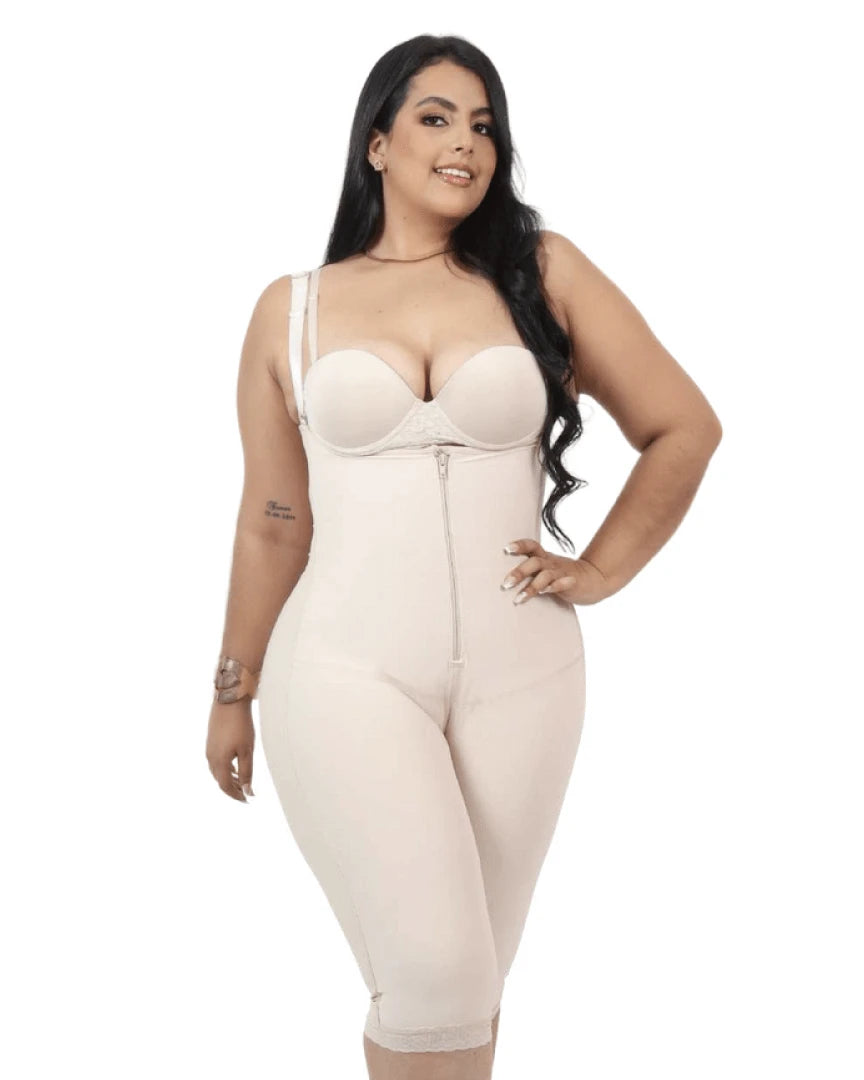 Enterizo reductor espalda alta a la rodilla con realce interno